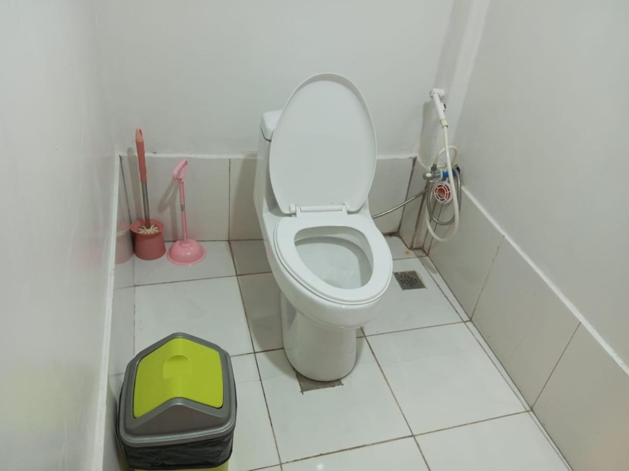 Paradise Budget Palawan Hostel Эль-Нидо Экстерьер фото