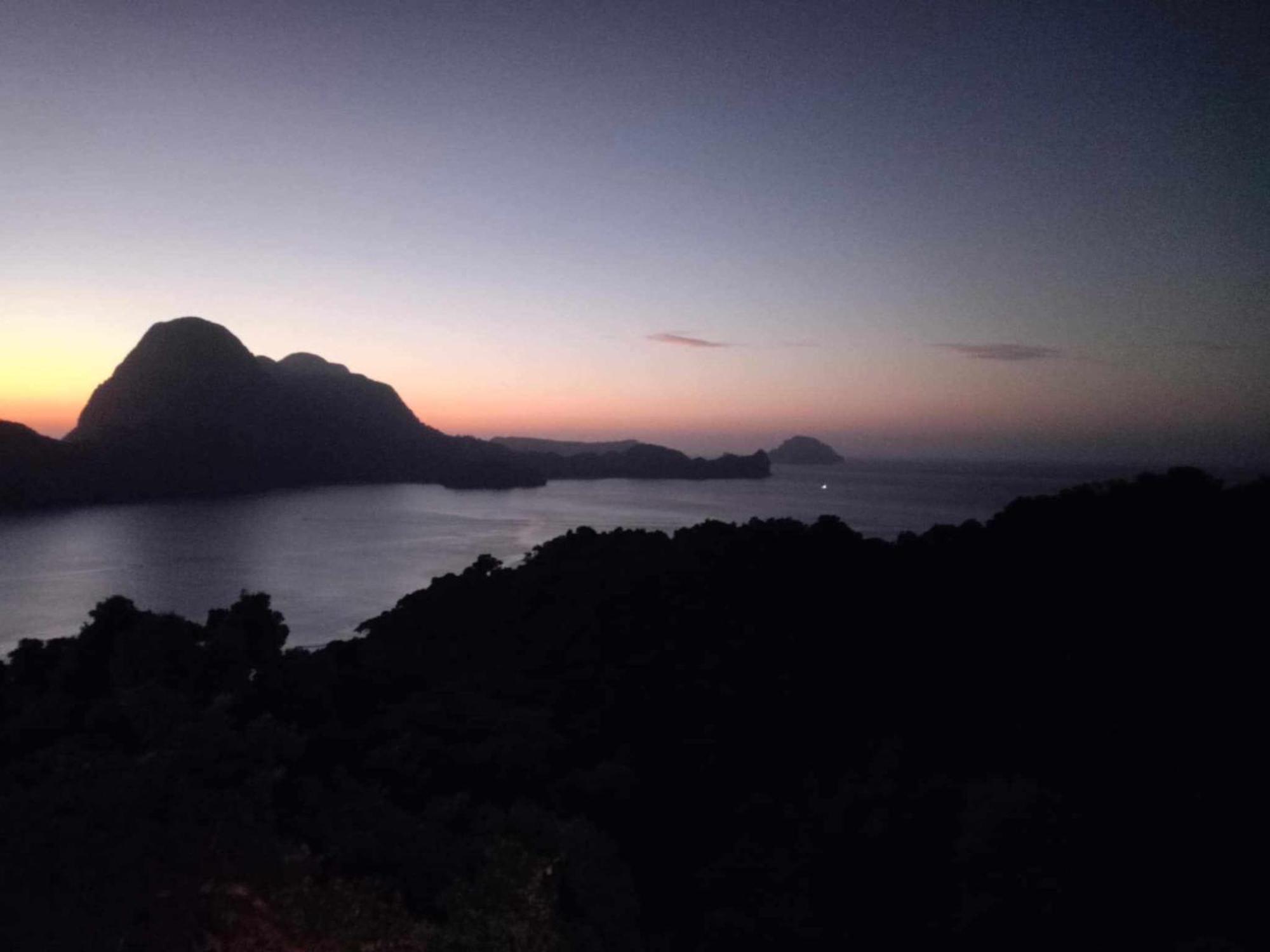 Paradise Budget Palawan Hostel Эль-Нидо Экстерьер фото